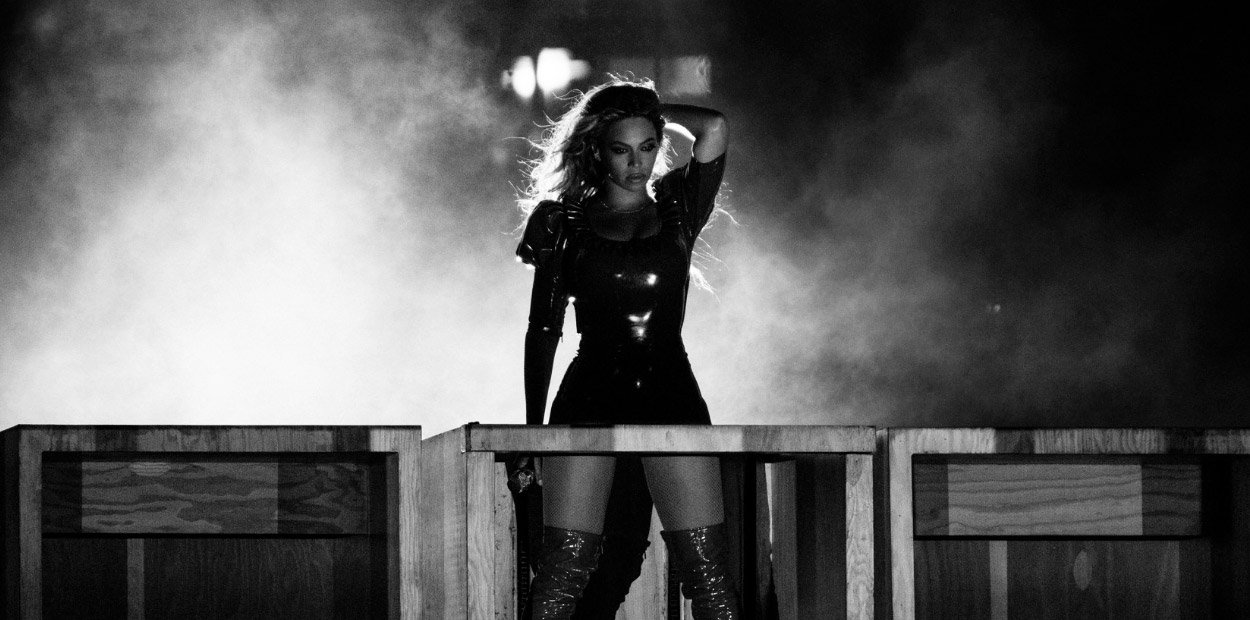 Beyoncé sneezed during concert and everyone went nuts