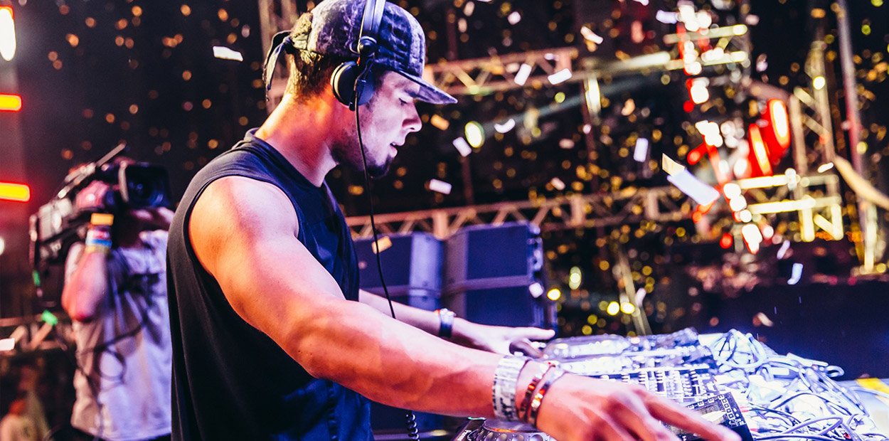 Bangkok gets to count down to 2018 with Afrojack, Knife Party, Wiwek and more