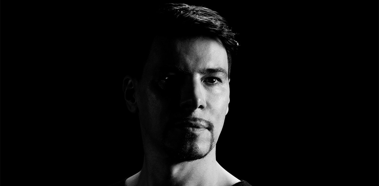 INTERVIEW: Thomas Gold Inspires Fans to ‘Live A Little Louder’