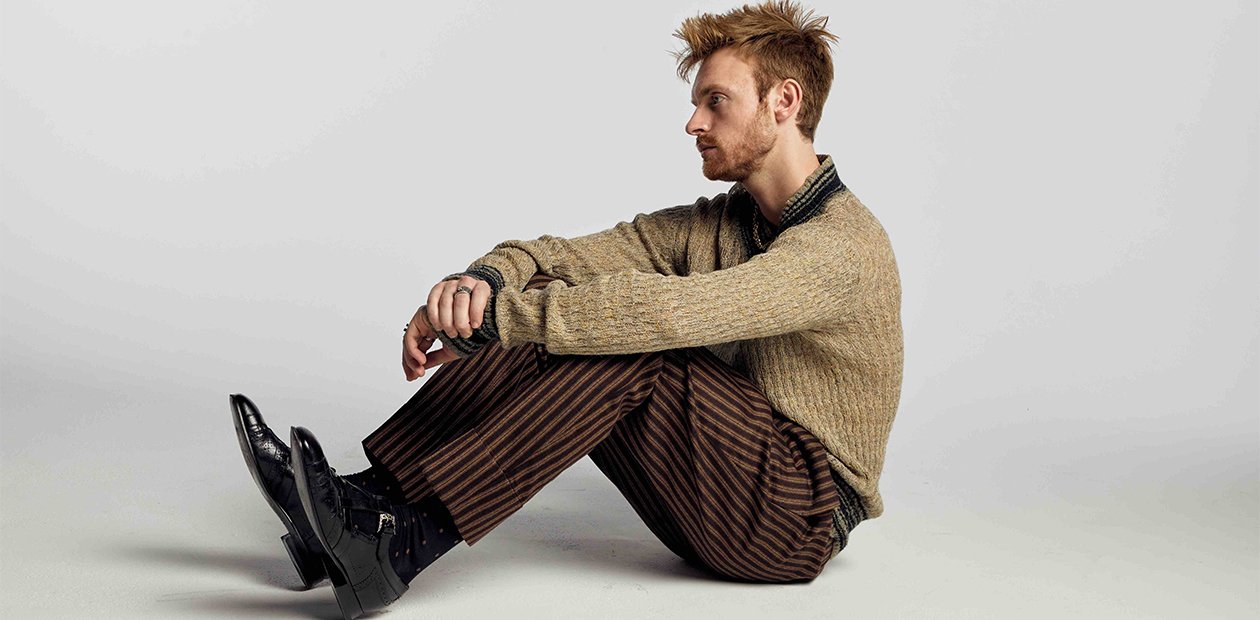 FINNEAS releases an energetic and evocative stunner with ‘American Cliché’